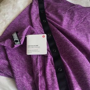 NWT!!!! Lululemon vinyasa scarf, purple